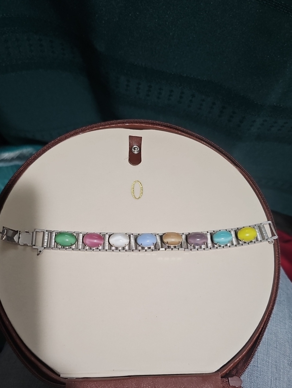 Sarah Coventry Oval Pretty Pastel Easter Egg Cabochon Silver Tone Bracelet 7"